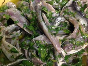 anchois frais marinés à l'huile d'olive