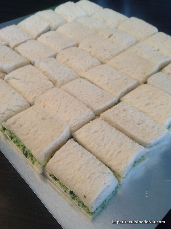 mini sandwich au beurre de cresson ou de fanes de radis