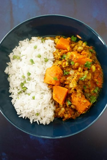 curry de courge et riz aux petits pois