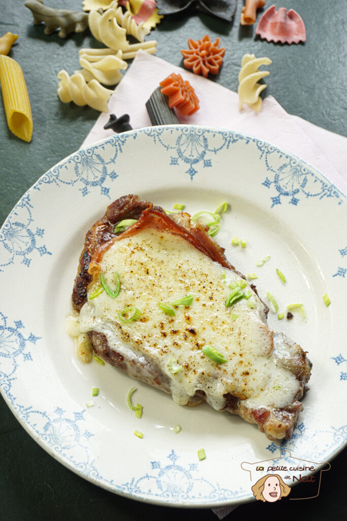 Côtes de porc gratinées au fromage viande côtes de porc gratinées au fromage