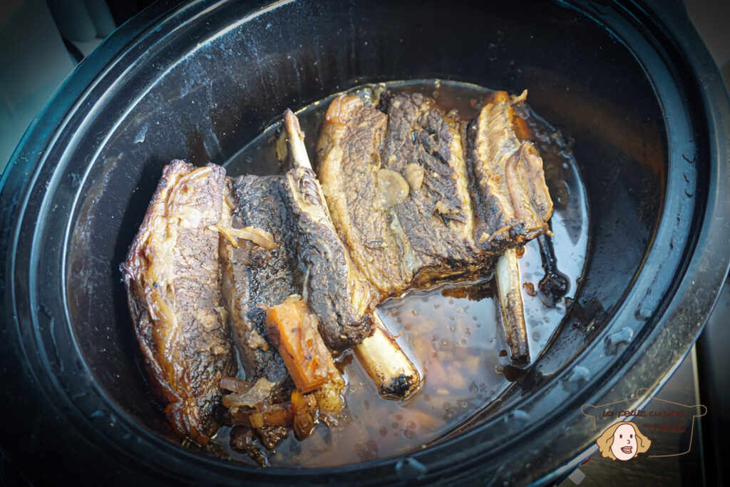 Plat de côte de bœuf à l’asiatique à la mijoteuse électrique recettes plat de côte de boeuf à l'asiatique