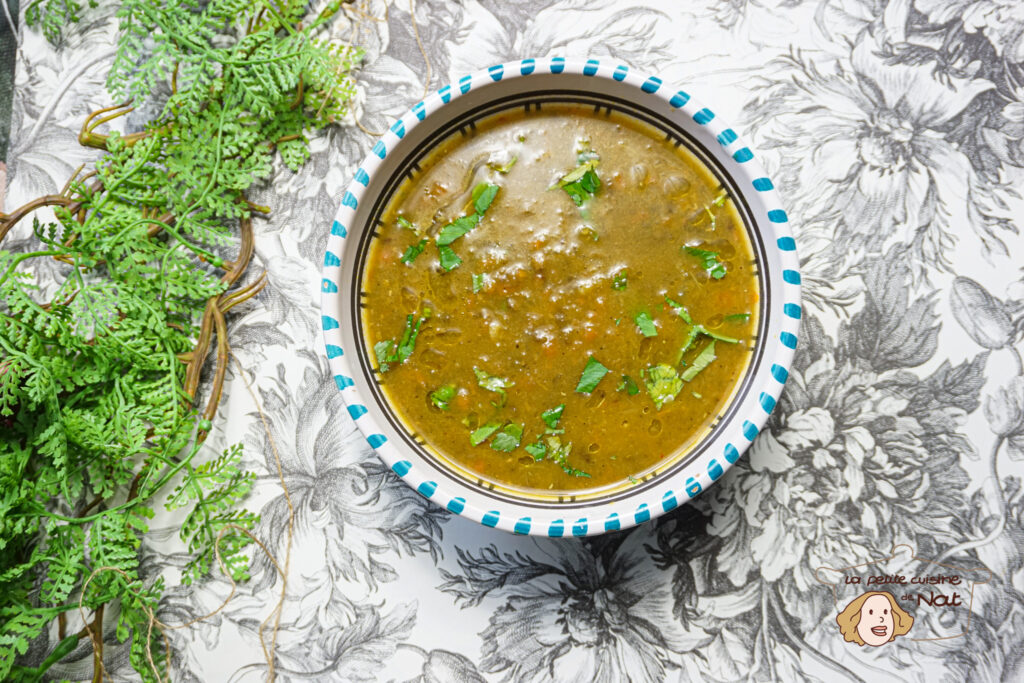 Soupe de lentilles et carottes aux épices recettes soupe de lentilles aux carottes et aux épices