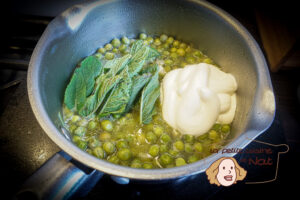 Velouté froid de petits pois à la menthe recettes Velouté froid de petits pois à la menthe