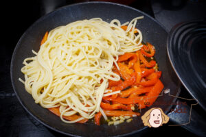 Linguine aux poivrons et à l’ail pâtes et riz Linguine aux poivrons et à l’ail