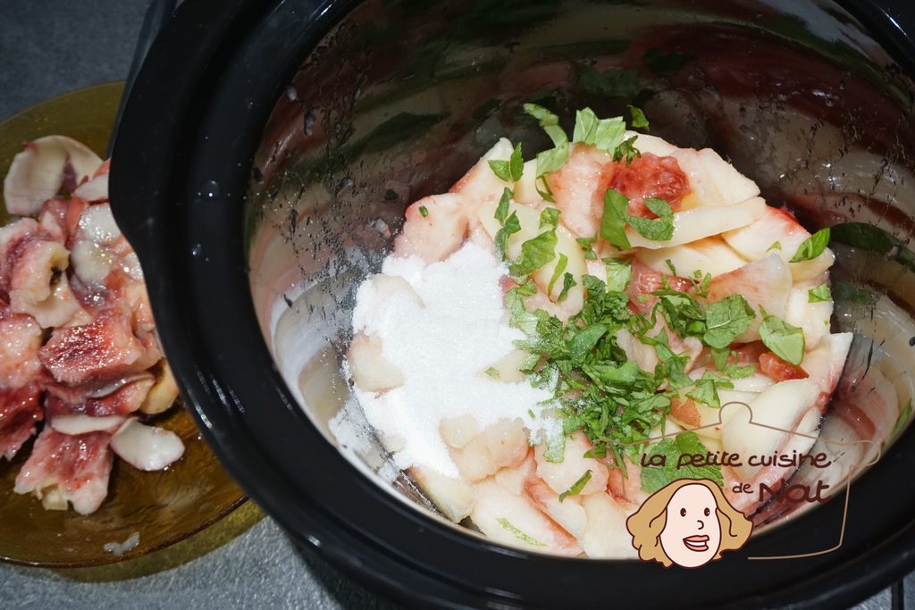Soupe de pêches à la menthe et au basilic recettes soupe de pêches à la menthe et au basilic