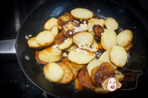 Truffade auvergnate : la vraie recette à la tome fraîche recettes Truffade auvergnate : la vraie recette à la tome fraîche